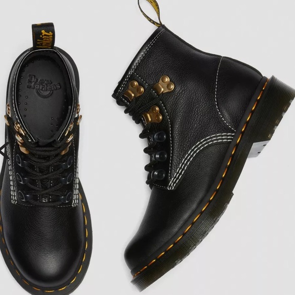 Dr Martens 101 Virginia boots, UK 5, NWT - Picture 9 of 14